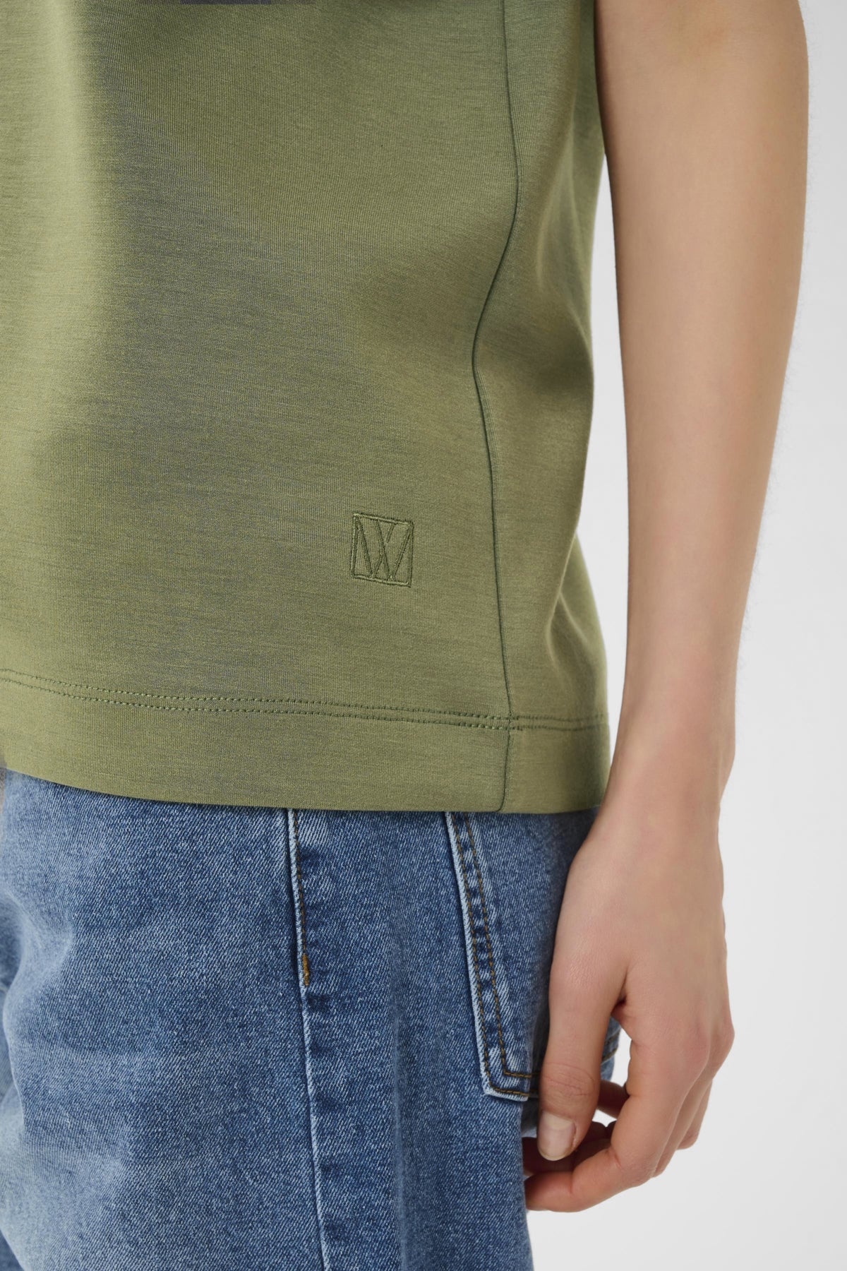 In Wear Vincent Karmen T Shirt Olive