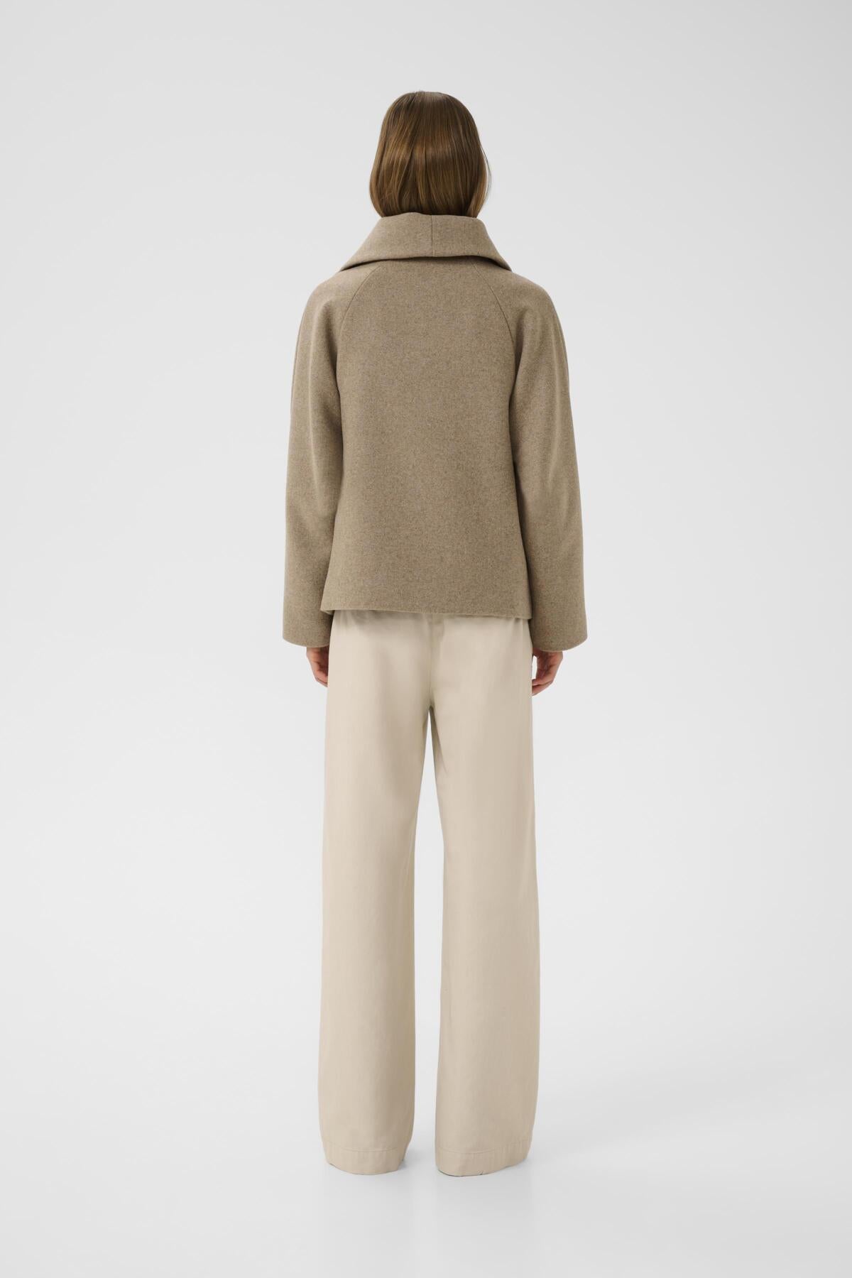 In Wear Perry Coat Short Sandy Grey Melange