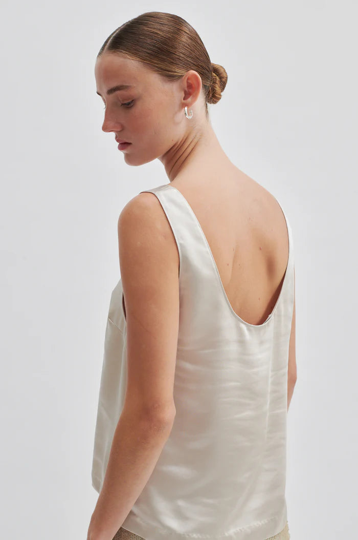 Second Female Odile Top