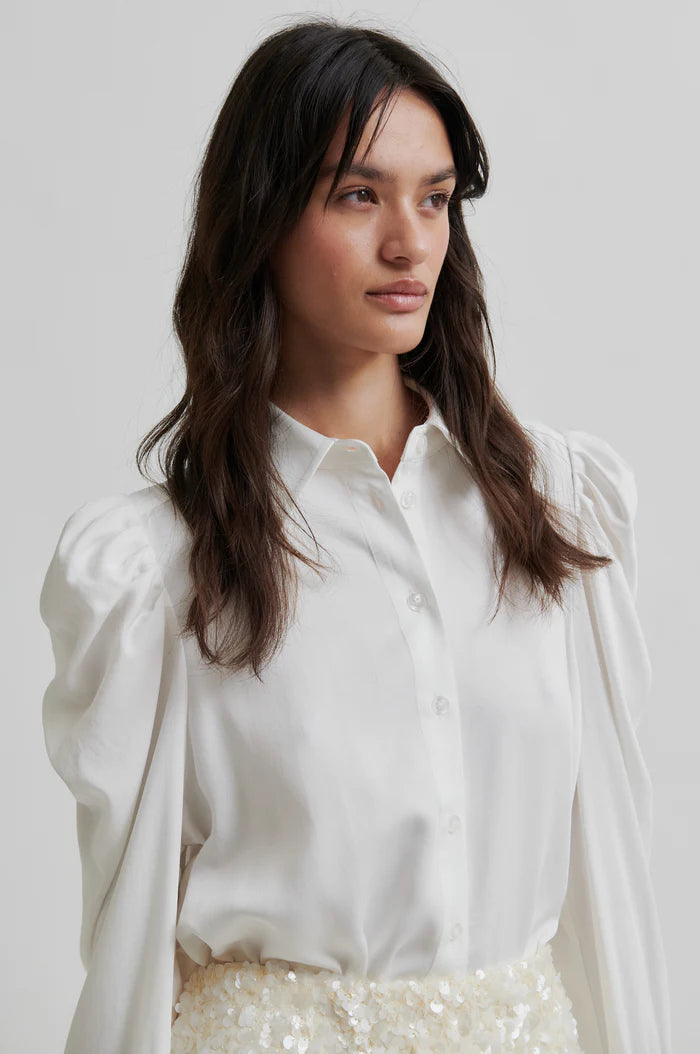 Second Female Samanta Shirt