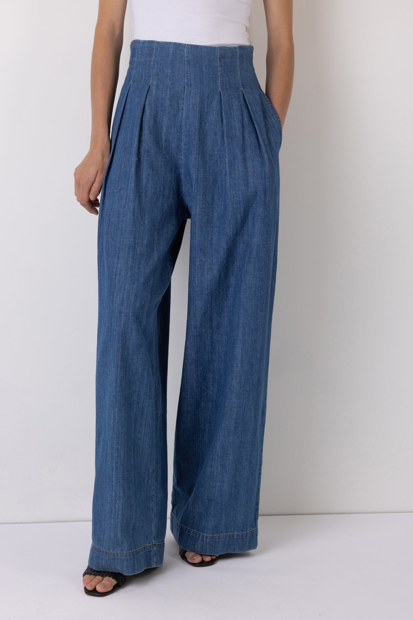 Vivere Nellie High Waist Jeans