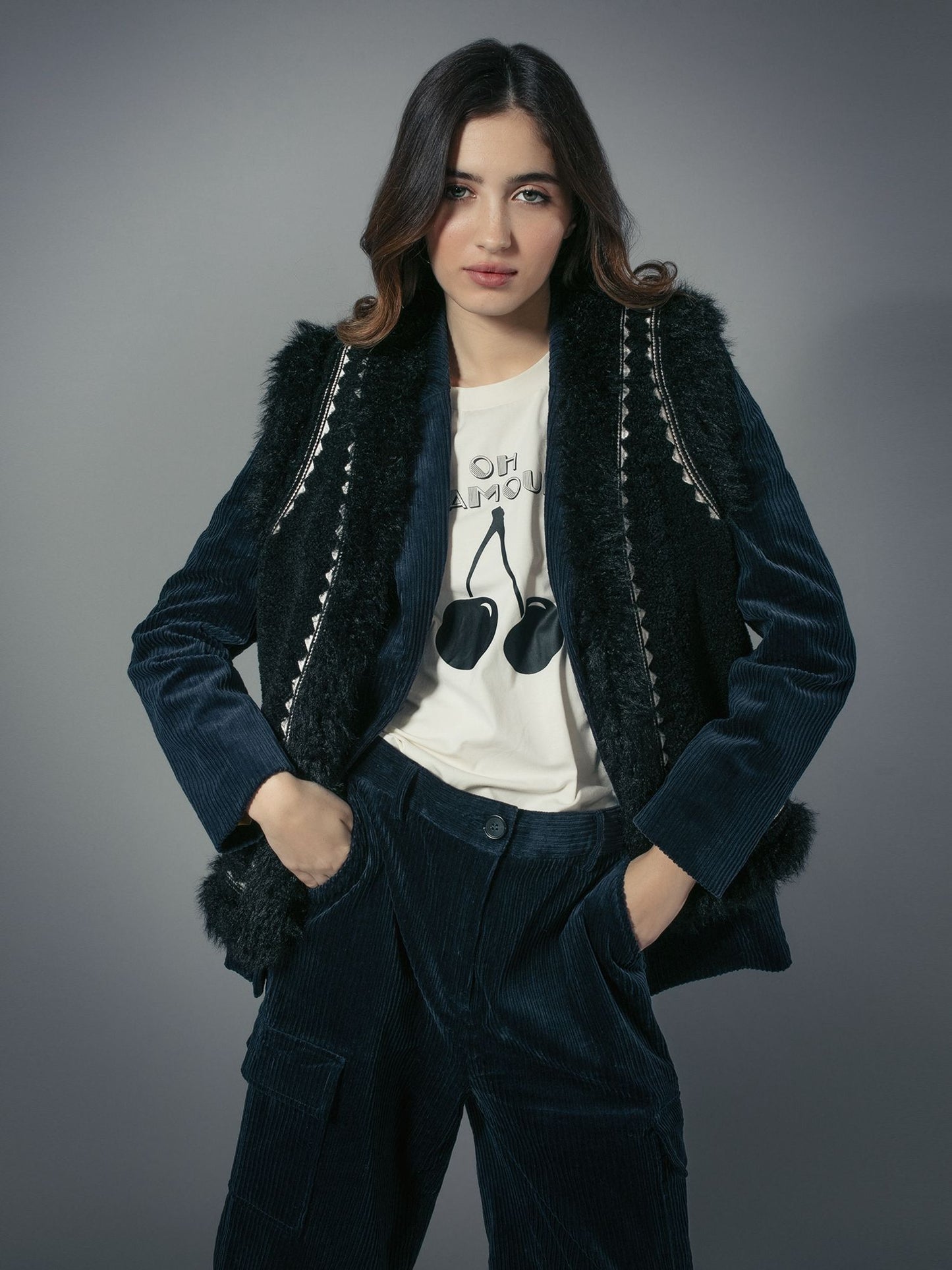 Nooki Dannika Gilet - black