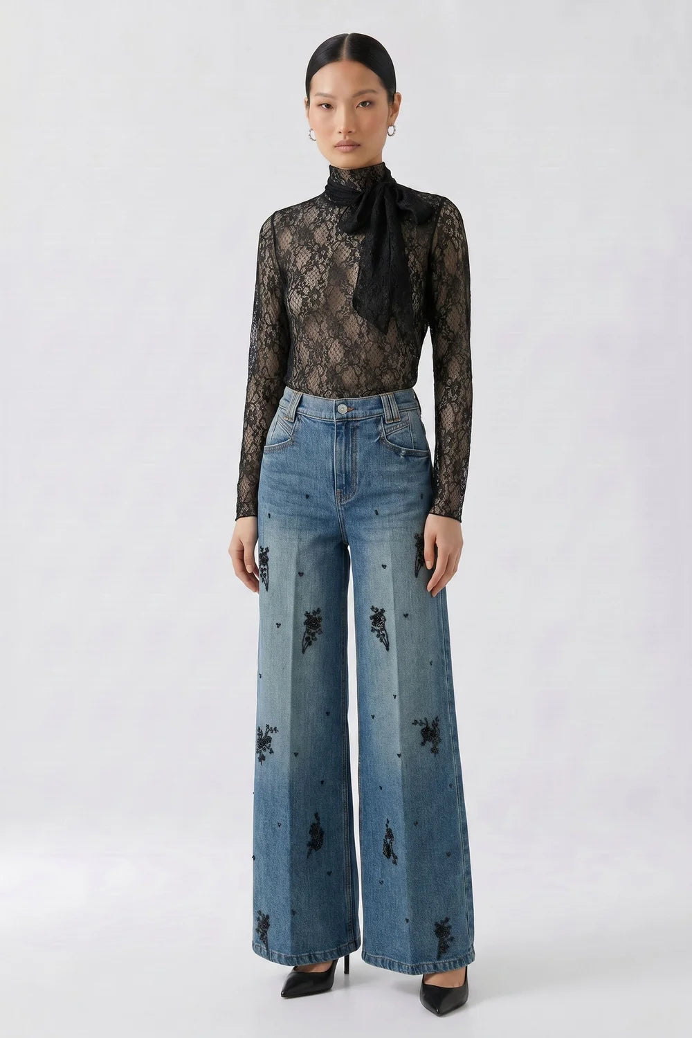 Oui Stretch Lace Top In Black