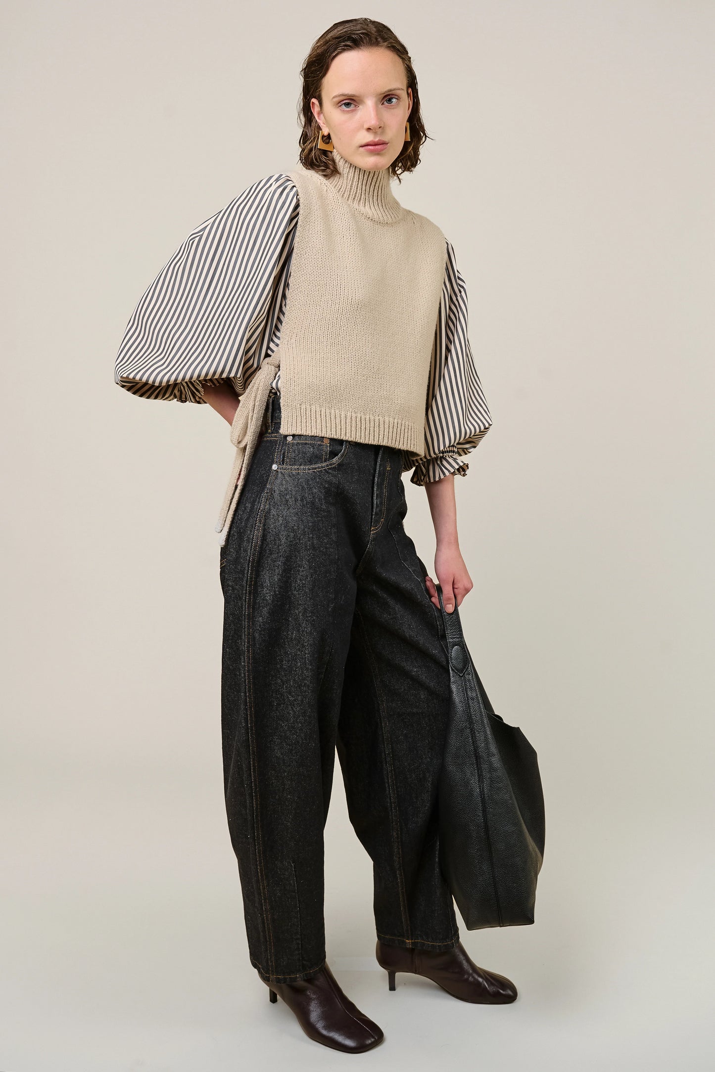 Vivere Daya Tabard