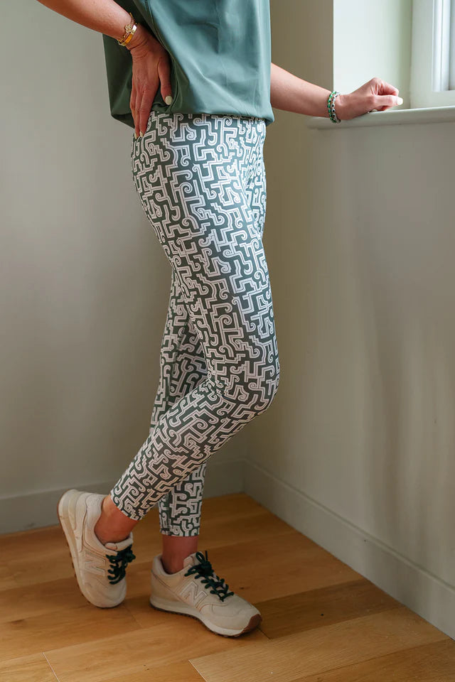 Heulog Active Tenby Leggings - New Olive Maze Print
