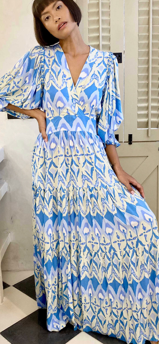 Feather and Find Orelia Maxi in Blue Aura