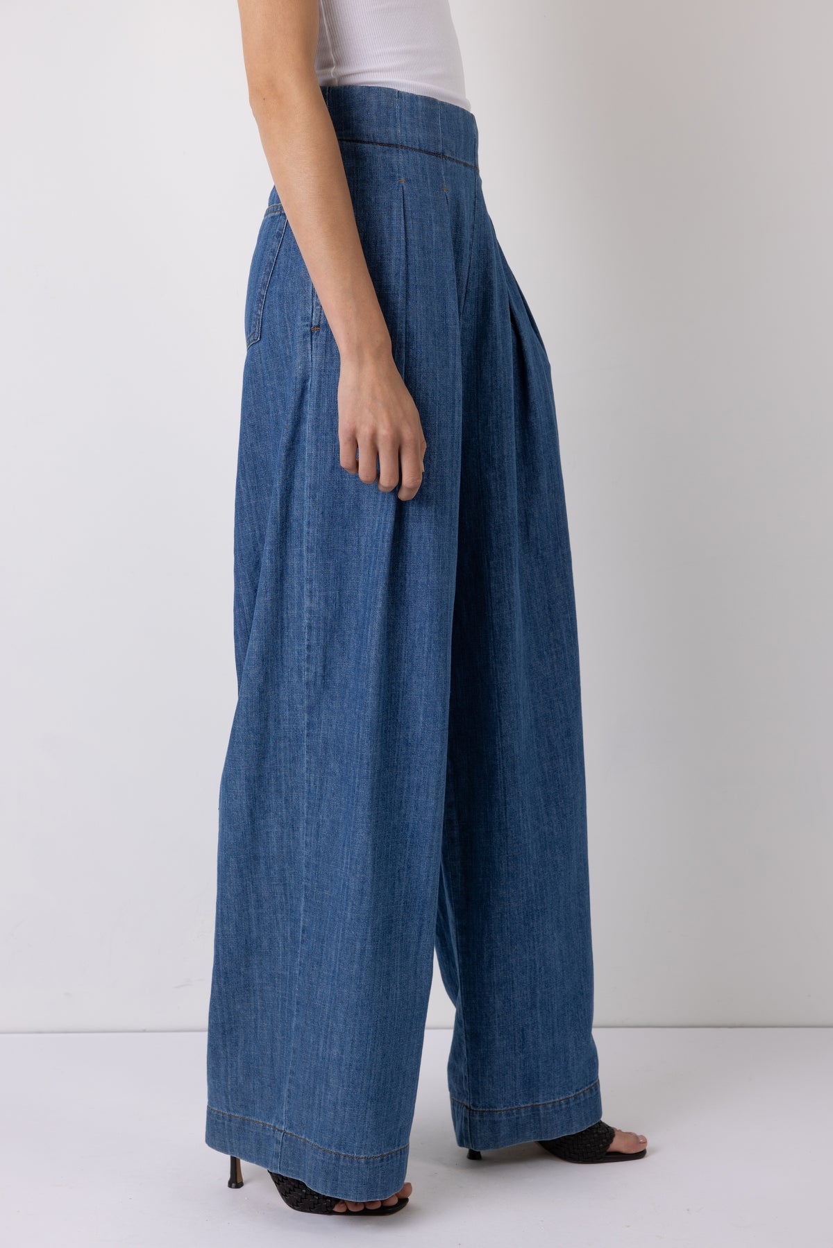 Vivere Nellie High Waist Jeans