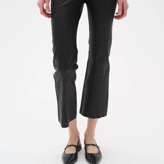 in wear cedar pants